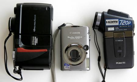 CoolPix 4500, Powershot SD800IS, Xacti HD2