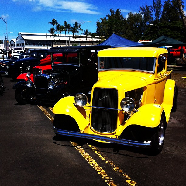 Classic Car Show at Hilo Bayfront Baron's Blog