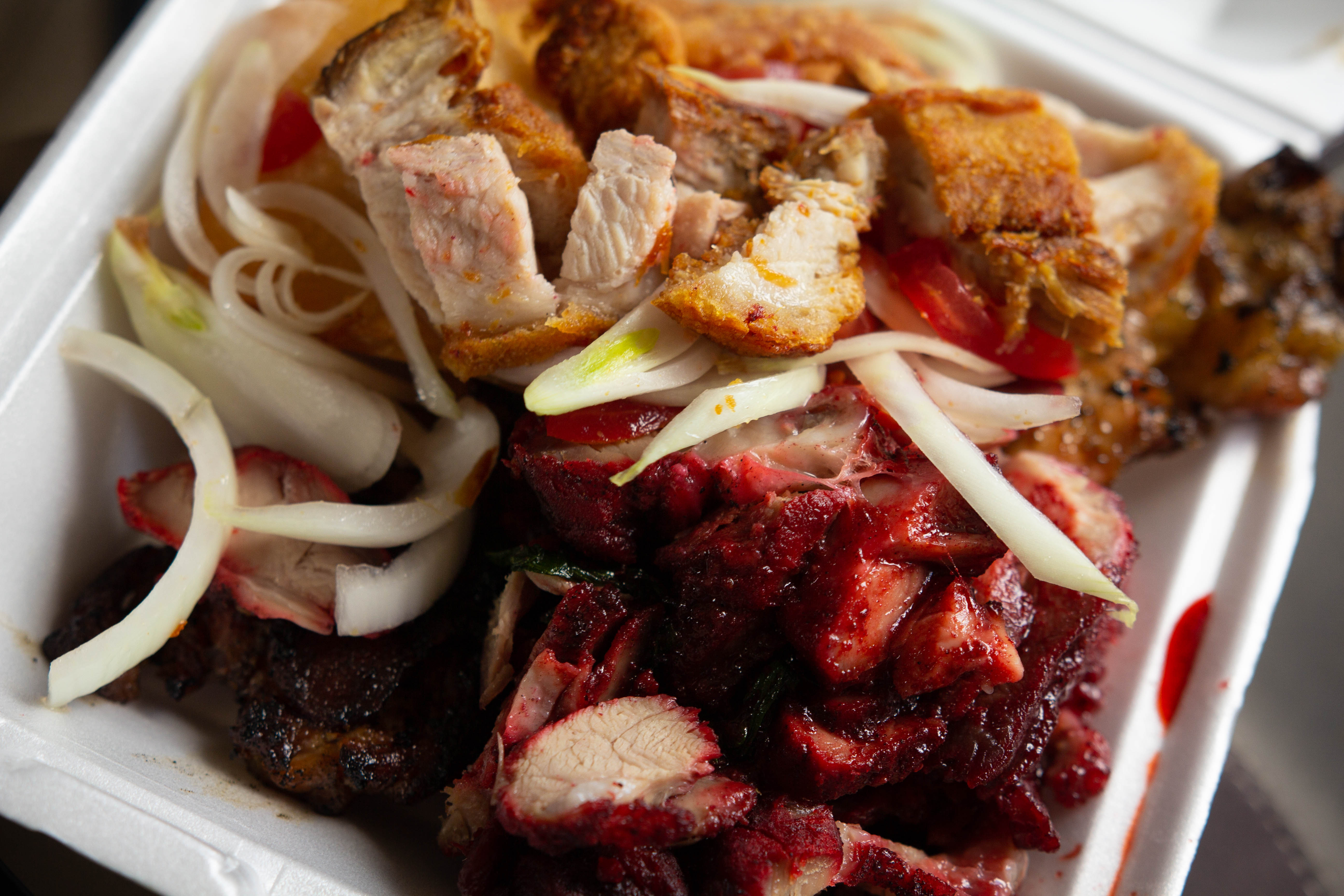 Plate lunch at Makuu Farmers Market. Photo by Baron Sekiya